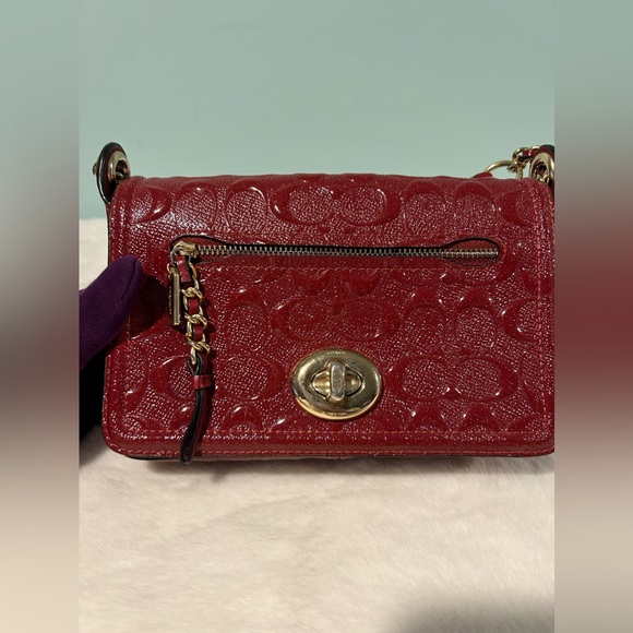 Coach Pouchette Crossbody Red Patent Leather Great condition Authentic Pre-owned - Picture 4 of 10